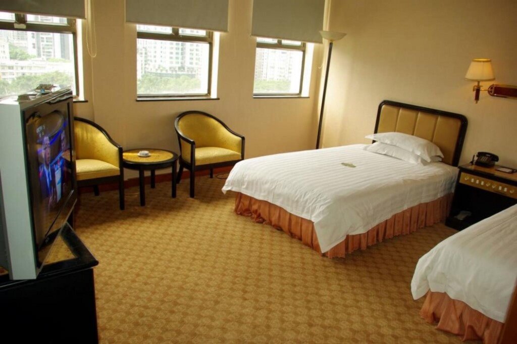 Гуанчжоу: Guangzhou Aiqun Hotel