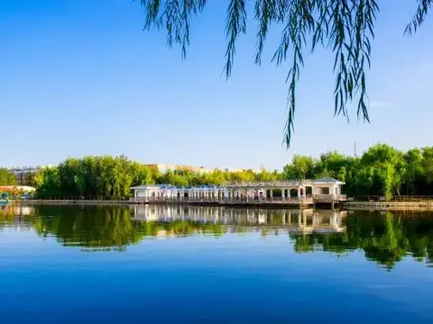 Чанчунь: Qianbaidu Hotel (Changchun Jida South School Store)
