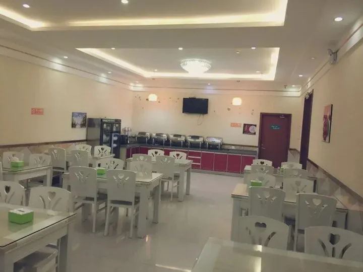 Пуян: GreenTree Inn Puyang Pushang Huanghe Road Hotel