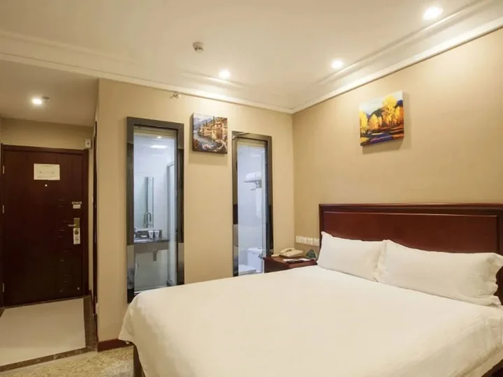 Пуян: GreenTree Inn Puyang Pushang Huanghe Road Hotel