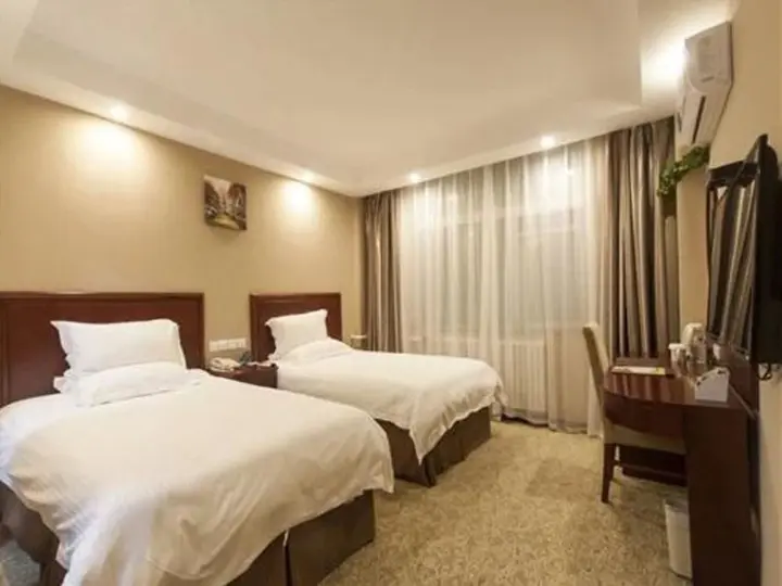 Пуян: GreenTree Inn Puyang Pushang Huanghe Road Hotel