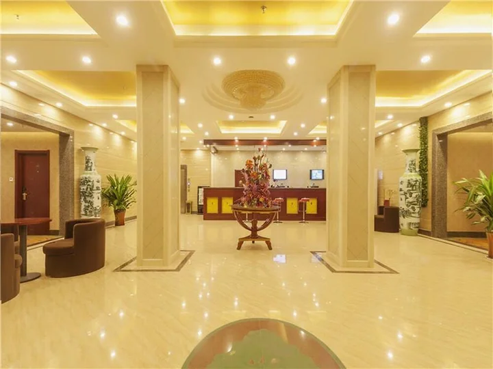 Пуян: GreenTree Inn Puyang Pushang Huanghe Road Hotel