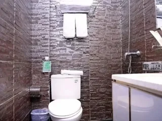 Харбин: BaiJiaCheng Business Hotel