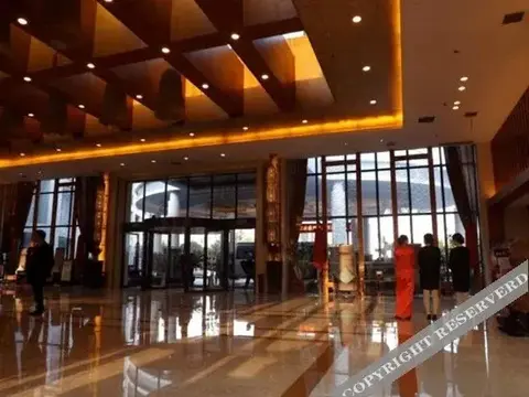 Лоян: Yishuiwan Hotel