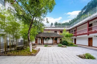 Чжанцзяцзе: Pipaxi Hunan Zhangjiajie