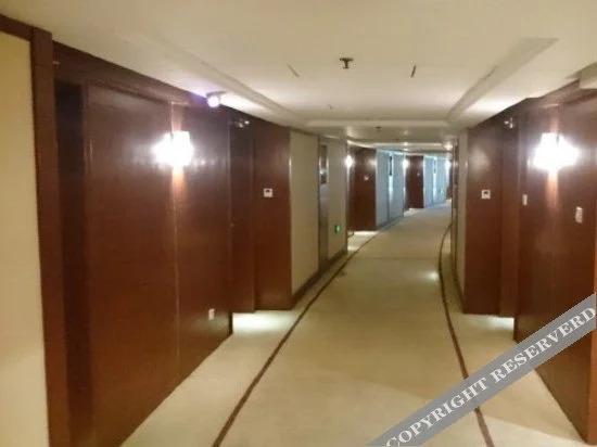 Уси: Taihu Pearl International