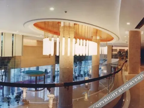 Уси: Taihu Pearl International
