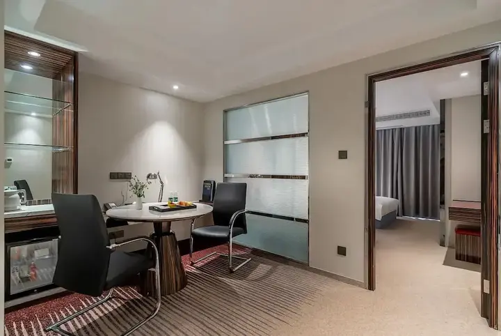 Нанкин: Suning Universal Hotel