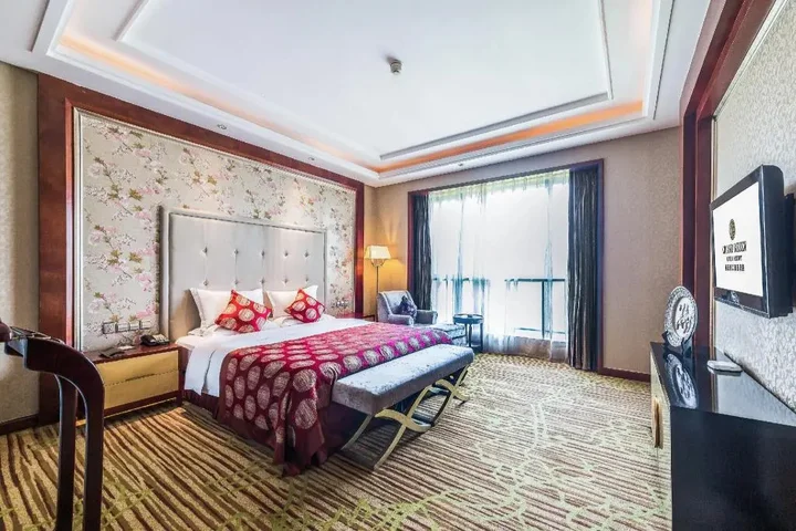 Чунцин: River & Holiday Hotel