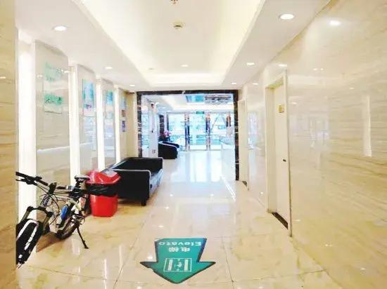 Чанчжоу: Boli Boutique Hotel (Changzhou Dinosaur Park Olympic Sports Center)