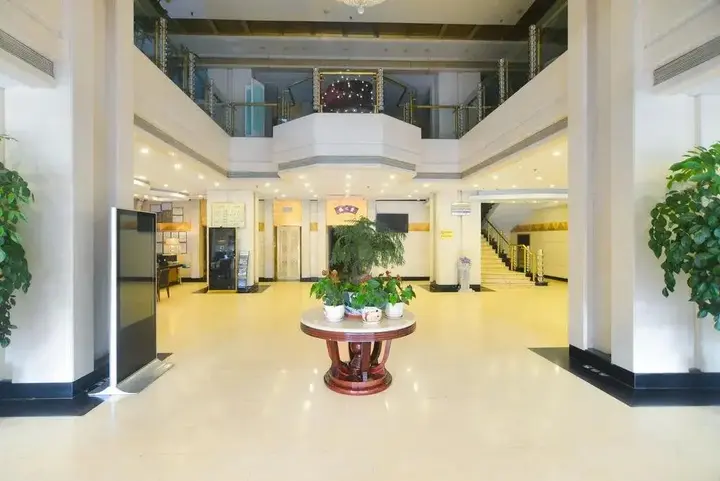 Циньхуандао: Yangcheng Hotel