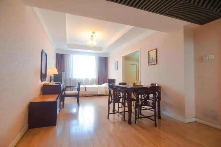 Циньхуандао: Yangcheng Hotel