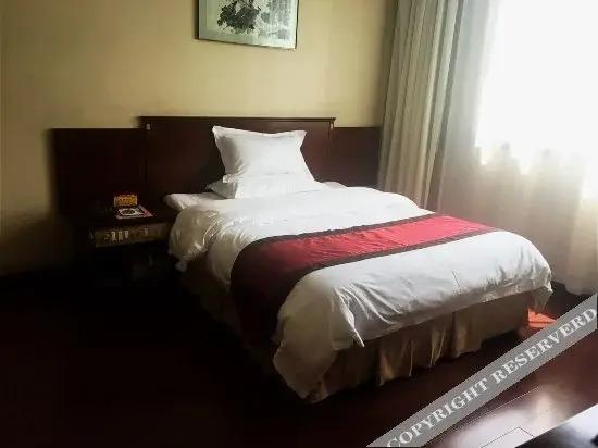 Синин: Xining Small Bridge Hotel