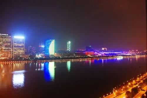 Гуанчжоу: Garen River View Royal Hotel