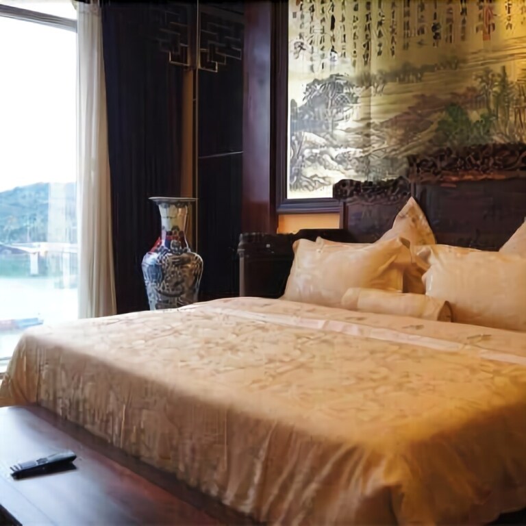 Чжаоцин: Jinpeng Patton Hotel