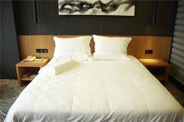 Чжанцзяцзе: Friend Hui Hotel (Zhangjiajie Railway Station)