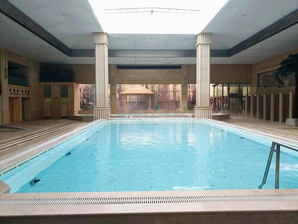 Далянь: Kerren Hot Spring Hotel