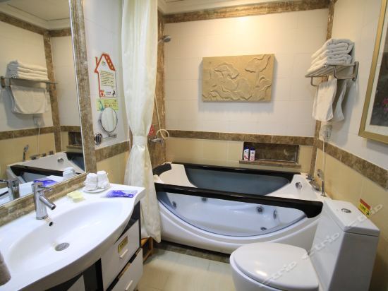Шаогуань: Hot Spring Resort Hotel