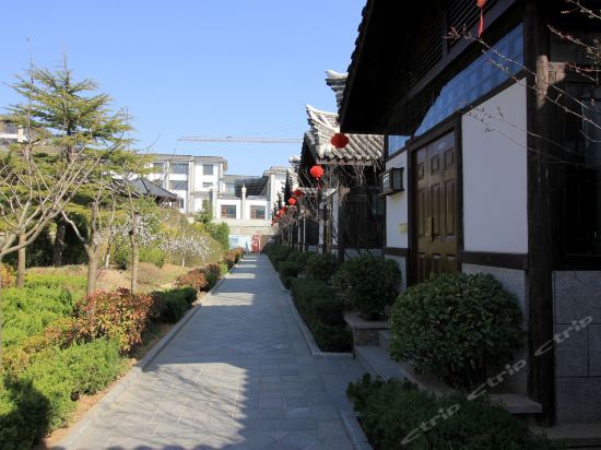 Шаогуань: Hot Spring Resort Hotel
