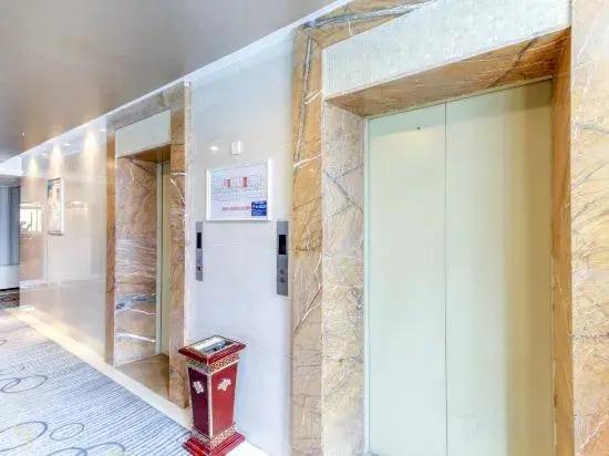 Наньчан: Hujing Business Hotel