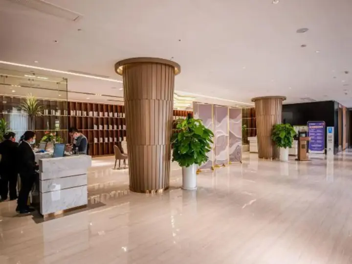 Пинсян: Ronggang International Hotel