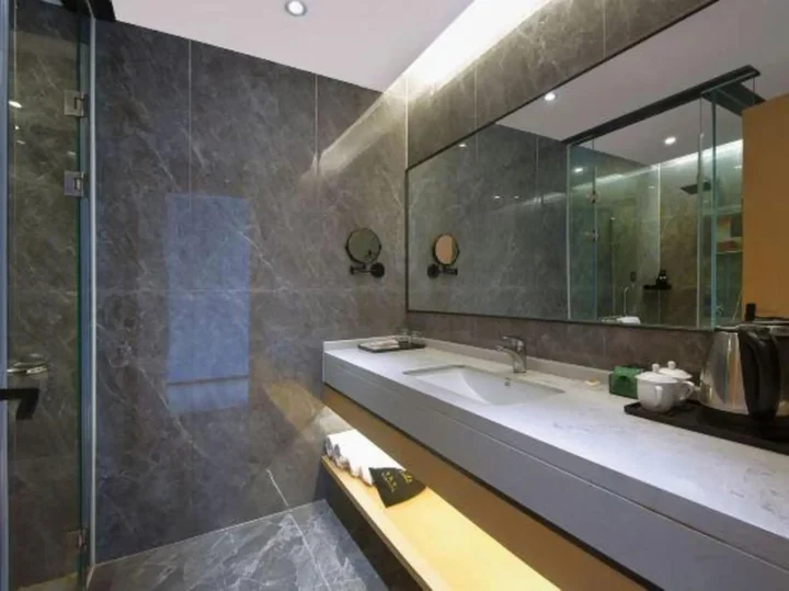 Пинсян: Ronggang International Hotel