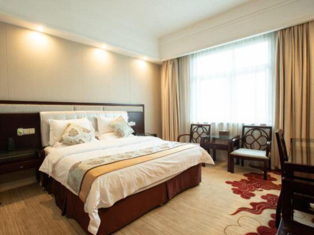 Тайчжоу: New World International Hotel