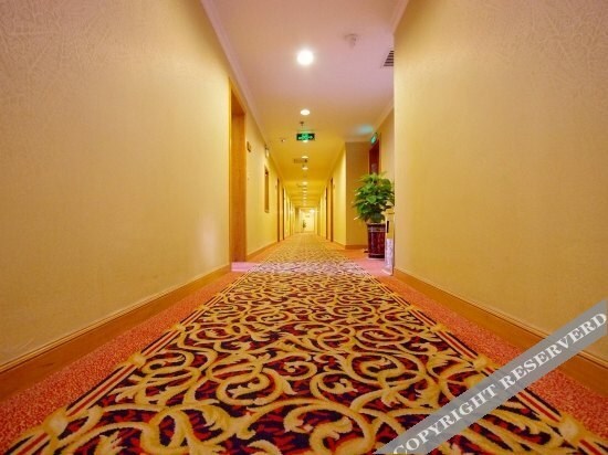 Ибинь: Leicester Hotel • Selection (Huarong Branch)