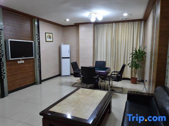 Джиангме: Tian Yue Business Hotel