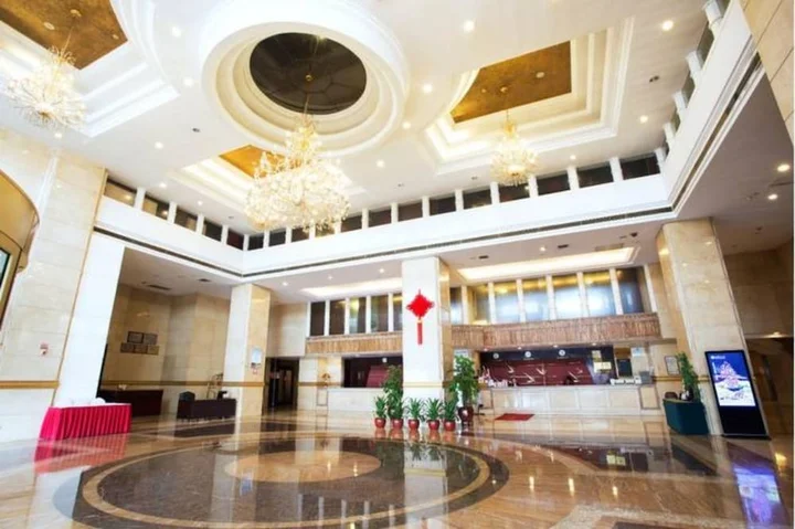 Йиян: Yiyang Huatian Hotel
