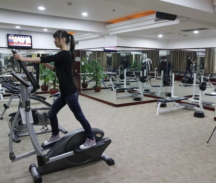 Йиян: Yiyang Huatian Hotel