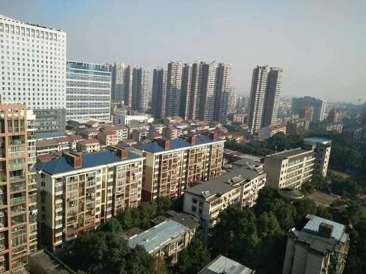 Йиян: Yiyang Huatian Hotel