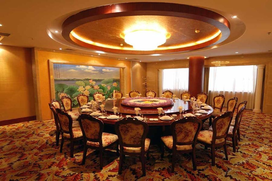 Юнчжоу: Huafeng Huatian Hotel