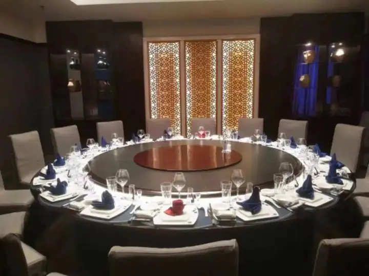 Куча: Lidu Hotel