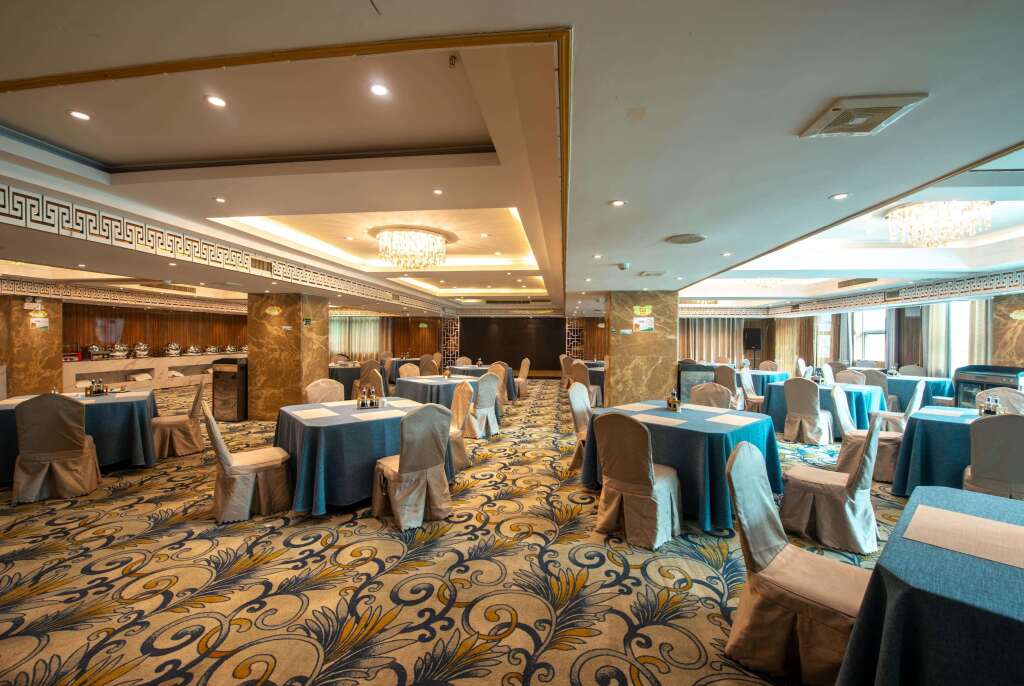 Каили: Ramada by Wyndham Encore Kaili West