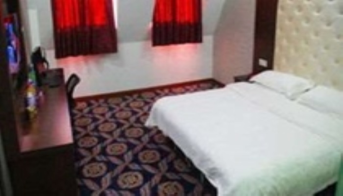 Хэфэй: Super 8 Hotel (Hefei xi'erhuan Road)
