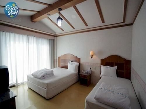 Линшуй: Sunny Holiday Hotel