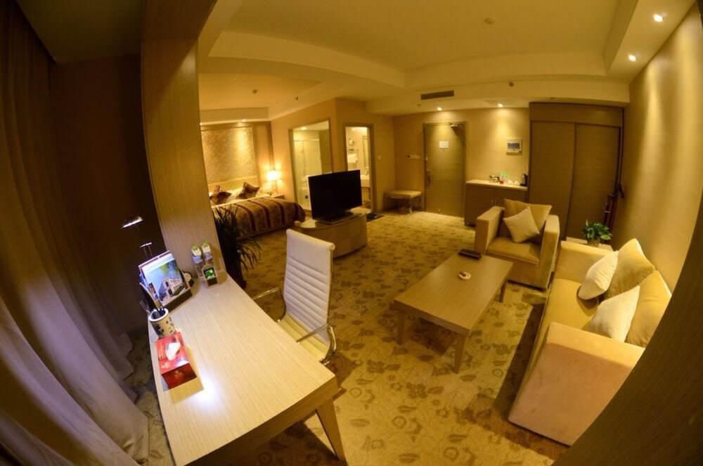 Яньтай: Oriental Ocean Hotel Yantai