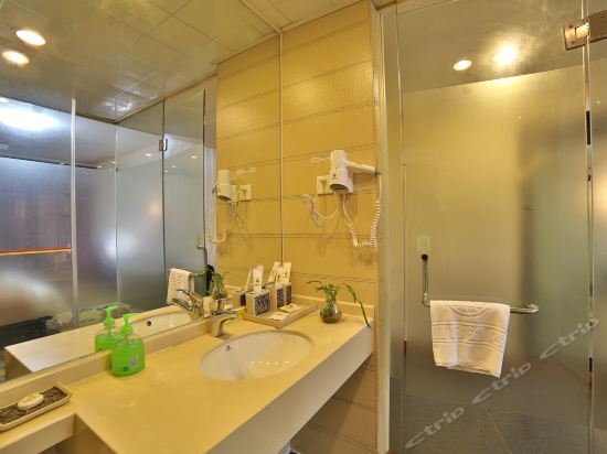 Цзиньхуа: Super 8 Hotel Jinhua He Yi