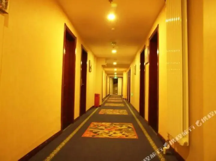 Лянфан: Super 8 by Wyndham Hebei Langfang Bazhou Walking Street