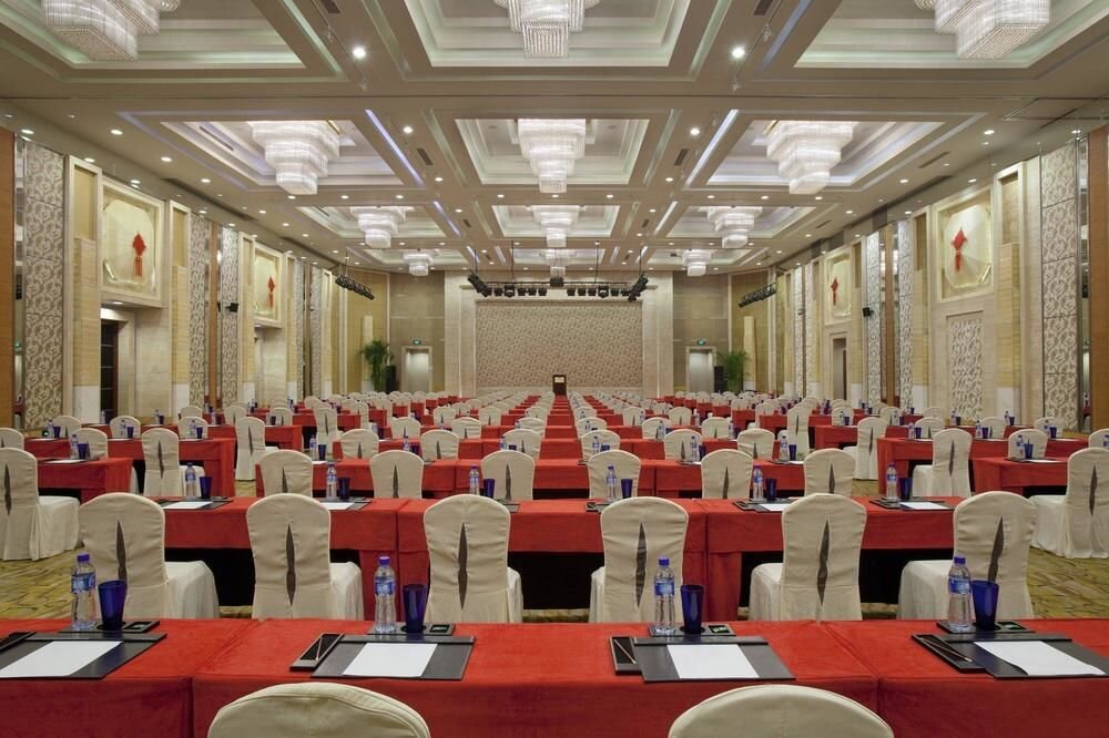 Даньдун: Crowne Plaza Hotel Dandong