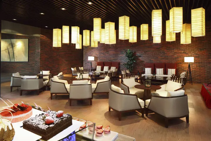 Уху: DoubleTree by Hilton Wuhu