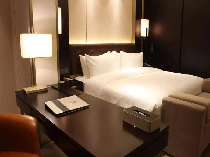Наньнин: Imperial Dragon Bay Purejoy Hotel