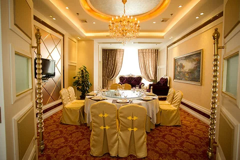 Наньнин: Century Junyue Hotel