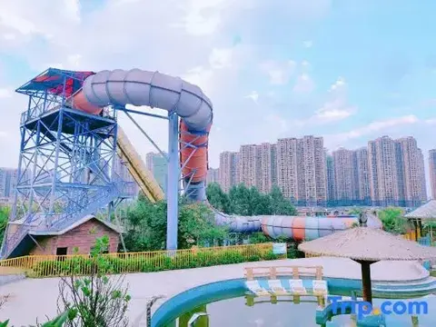 Наньнин: Century Junyue Hotel