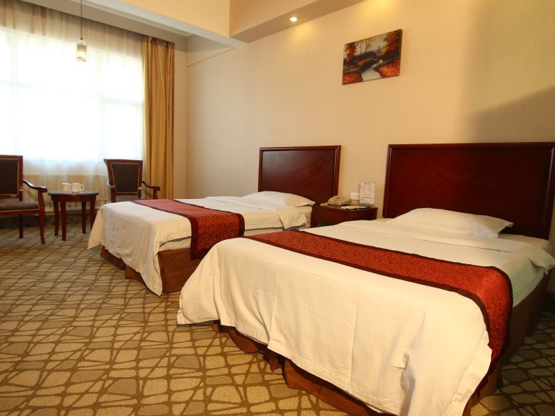 Лоян: Greentree Inn Luoyang West Zhongzhou Road Hotel
