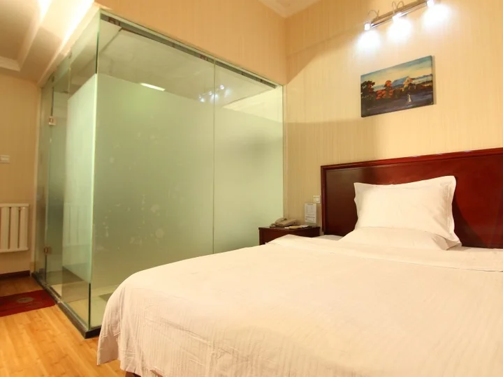 Лоян: Greentree Inn Luoyang West Zhongzhou Road Hotel