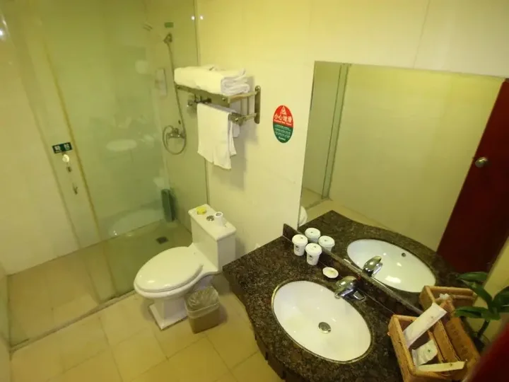 Лоян: Greentree Inn Luoyang West Zhongzhou Road Hotel