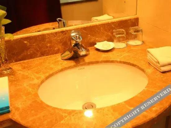 Ляньюньган: Sea Cube Hotel Lianyungang