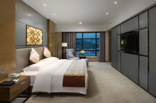 Шаоян: Shaoyang Huatian Hotel